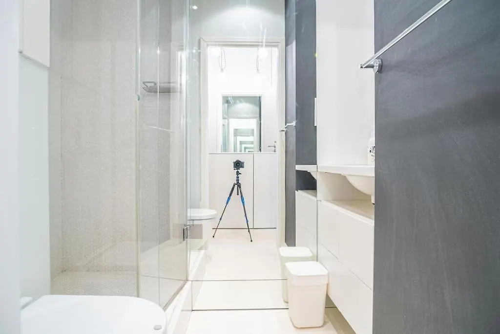 Rozana, Stary Mokotow Apartment Warsaw