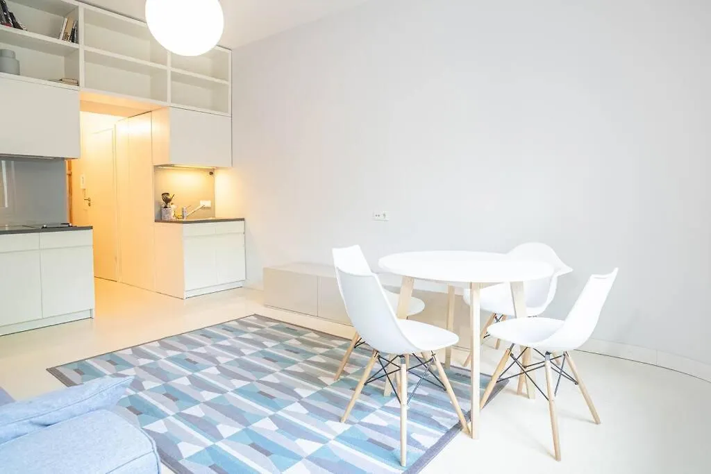 Rozana, Stary Mokotow Apartment Warsaw